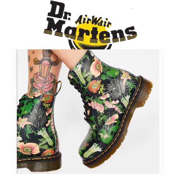Dr. Martens Shoes - NWOT Dr. Martens 1460 Web Botanical Boots | Size 6
